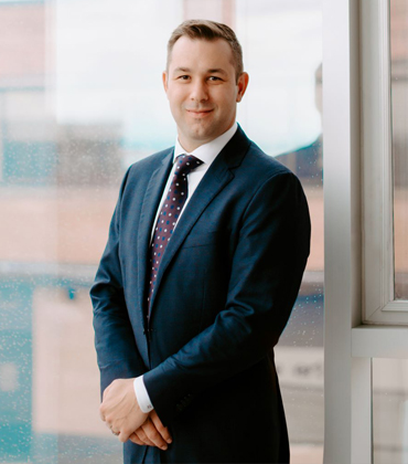 Ian L. FitzPatrick, Freelandt Caldwell Reilly, LLP | Financial Services Review | Top Chartered Accountants Firm in Canada