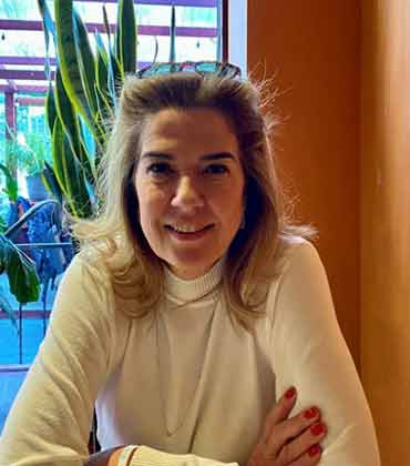 Vanessa Ferreira Lukaisus, Tax Director, GM Financial