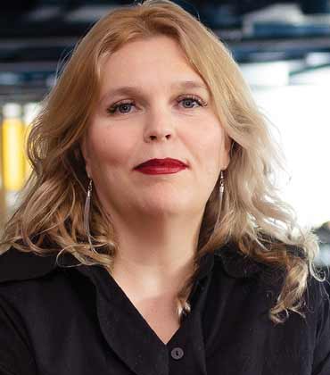 Isabela Ibraim, Director Digital Banking, OTP Bank Romania