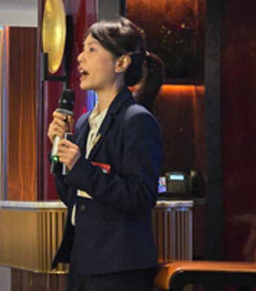 Julia Chan, Regional Financial Planning and Analysis Director, Asia, Warner Music Group Julia Chan, Regional Financial Planning and Analysis Director, Asia, Warner Music Group